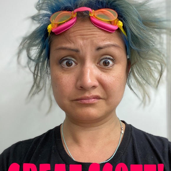 Meet your Posher, Madrena who is NOT FOR SALE 🤣 - Picture 5 of 9